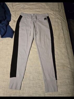 PINK Victoria's Secret Light Lavender Sweatpants with Pink Tag
